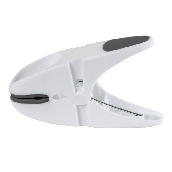 Mainstays Plastic Jumbo Laundry Clothes Pins, White/Gray, 18 Pack