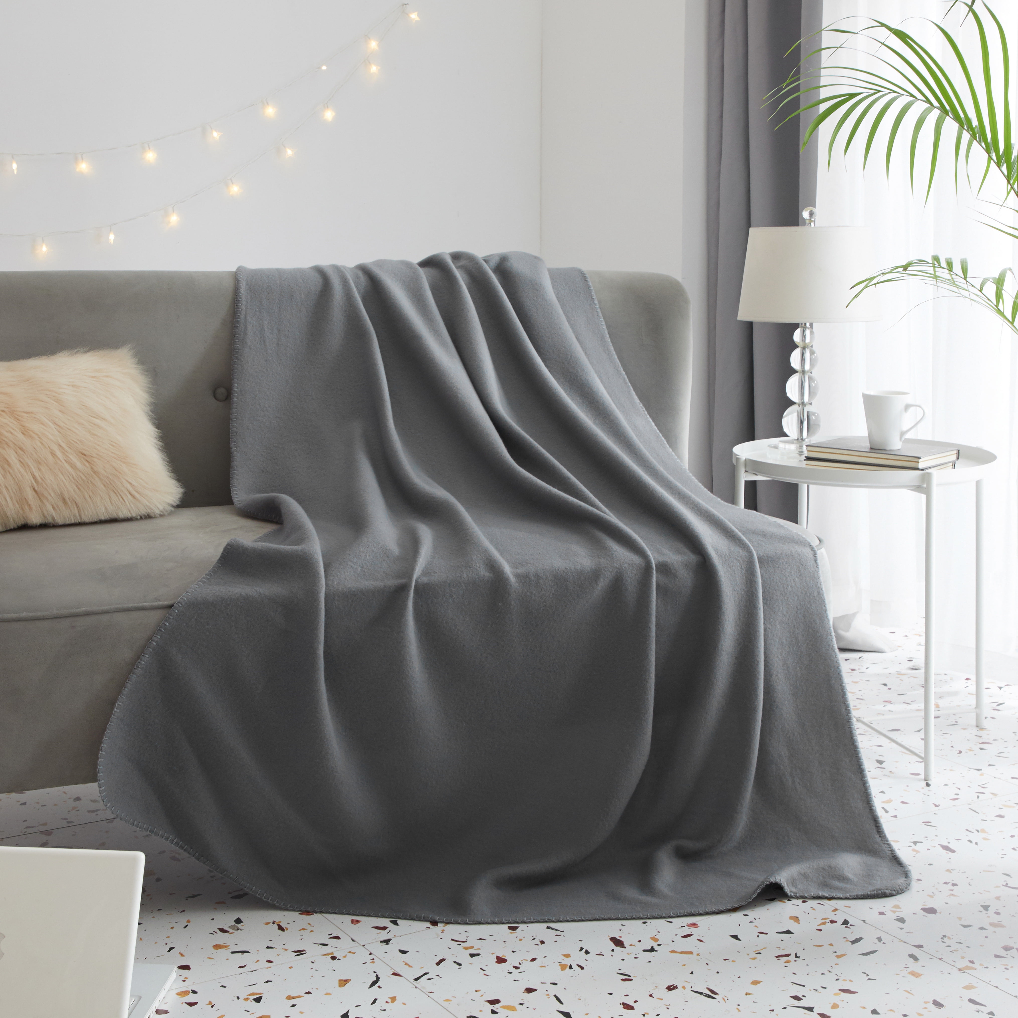 Mainstays Plush Throw, 50" x 60", Grey Flannel