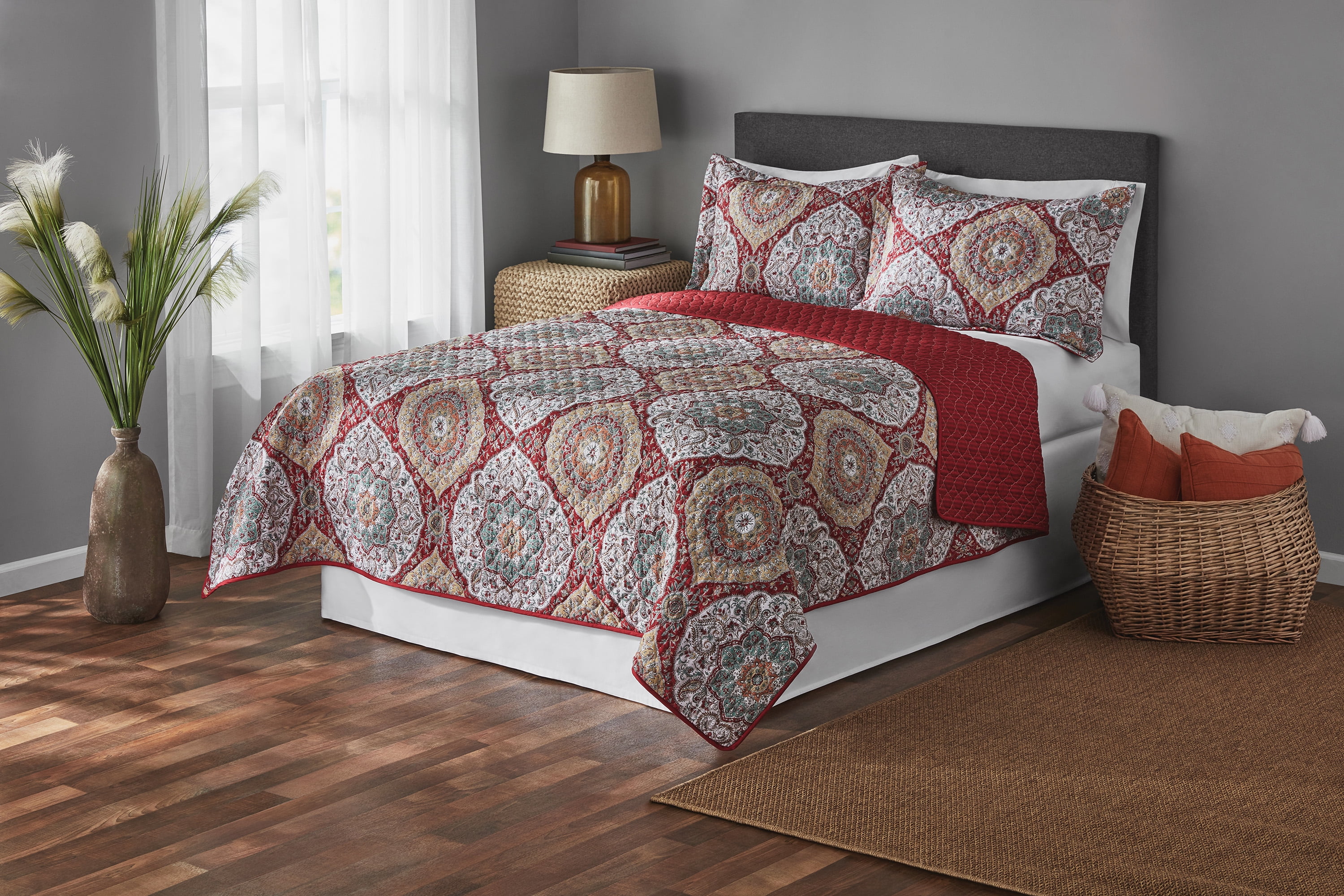 Mainstays Red Reversible Vintage Tapestry Quilt, Full/Queen