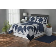 Mainstays Reversible Classic Blue Star Quilt, Full/Queen