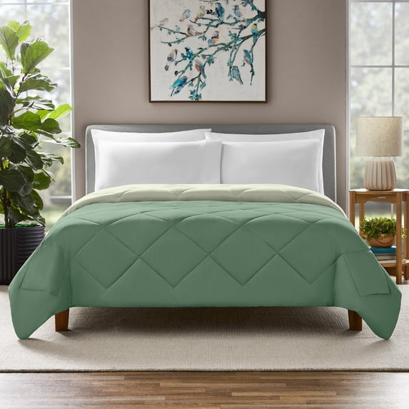 Mainstays Full/Queen Reversible All-Season Microfiber Comforter, Green