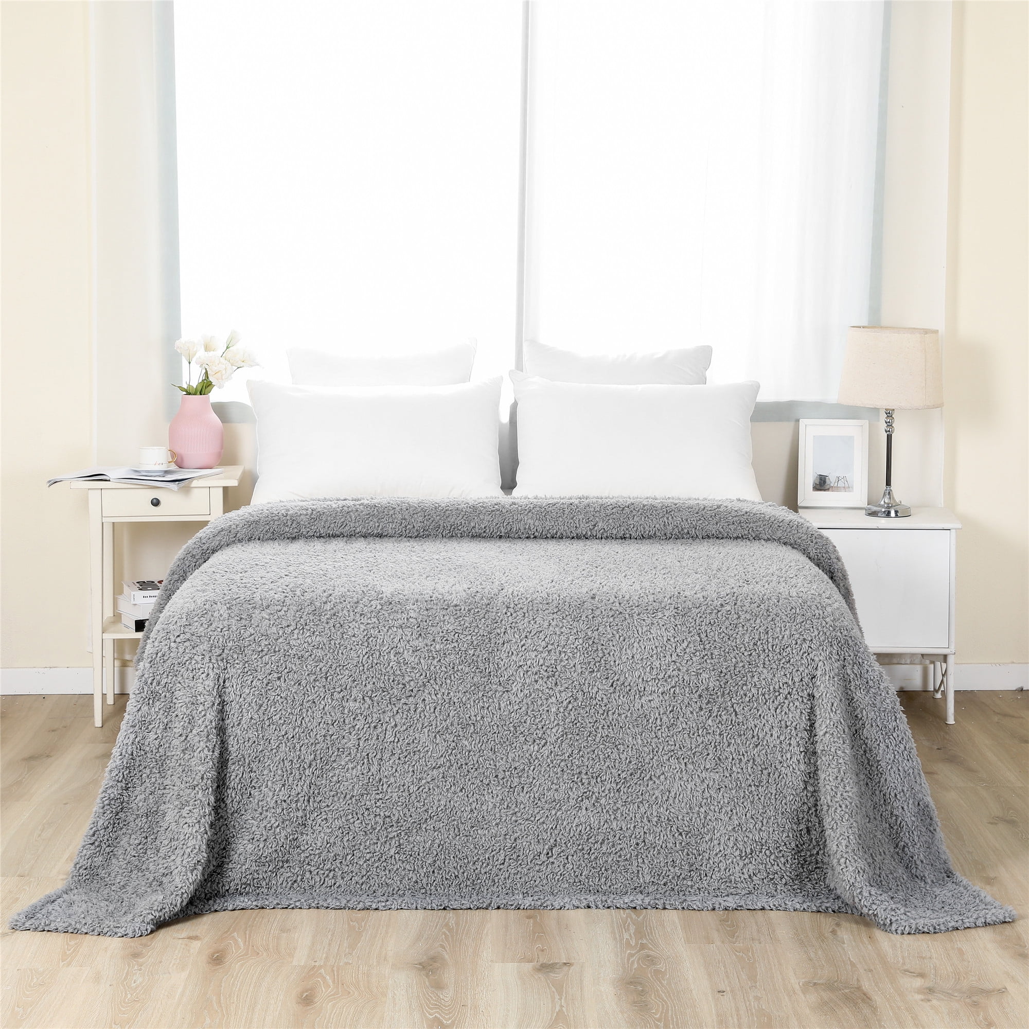 Mainstays Sherpa Blanket, Twin, Grey