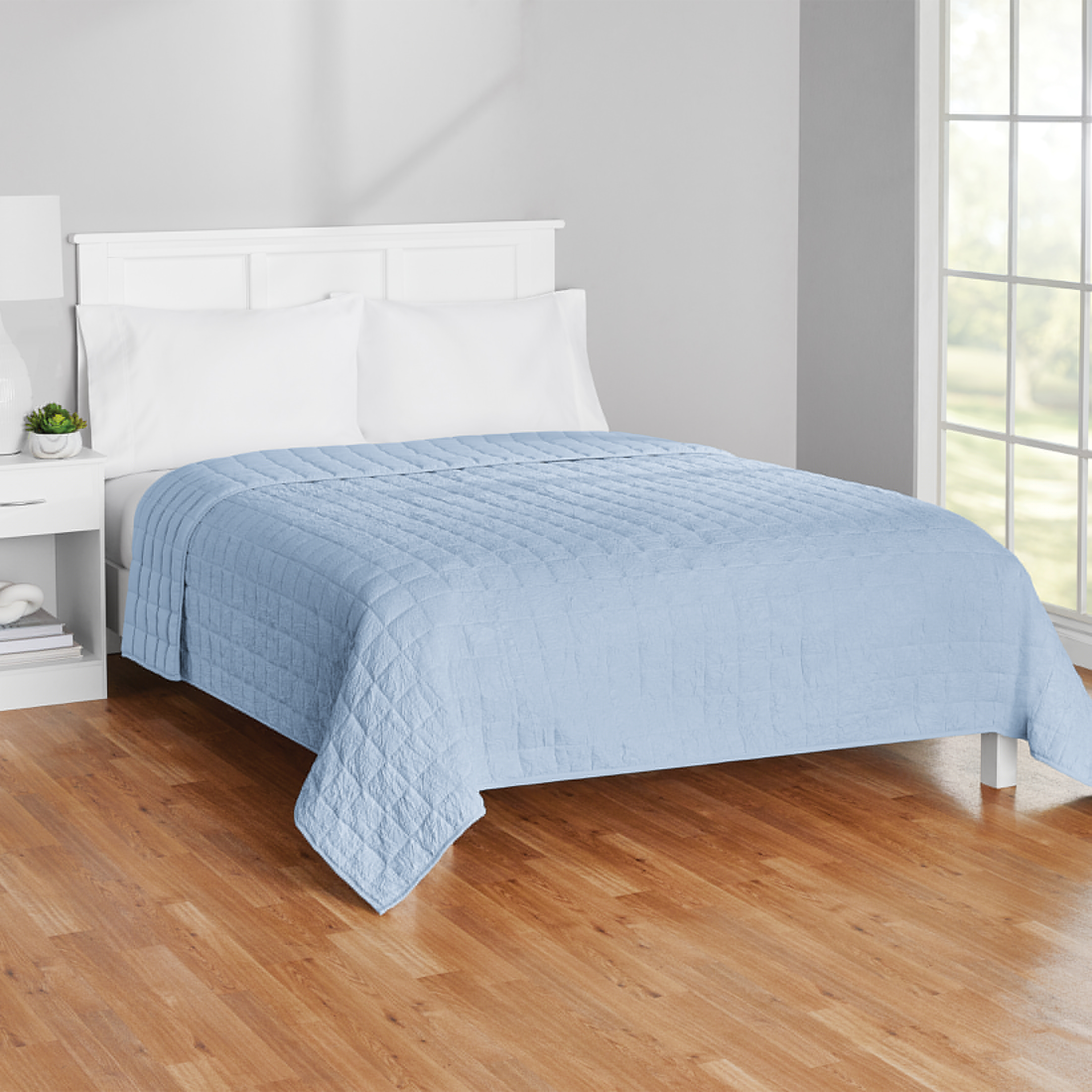 Mainstays Full/Queen Quilt - Light Blue Crinkle - Soft Wash Microfiber, Lightweight Bedding