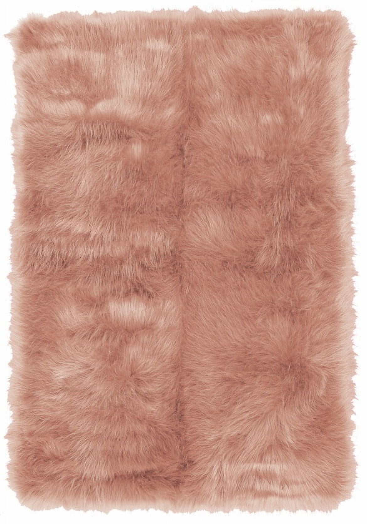 Member's Mark Plush Faux Fur Pet Rug, 44x 26 (Assorted Colors)