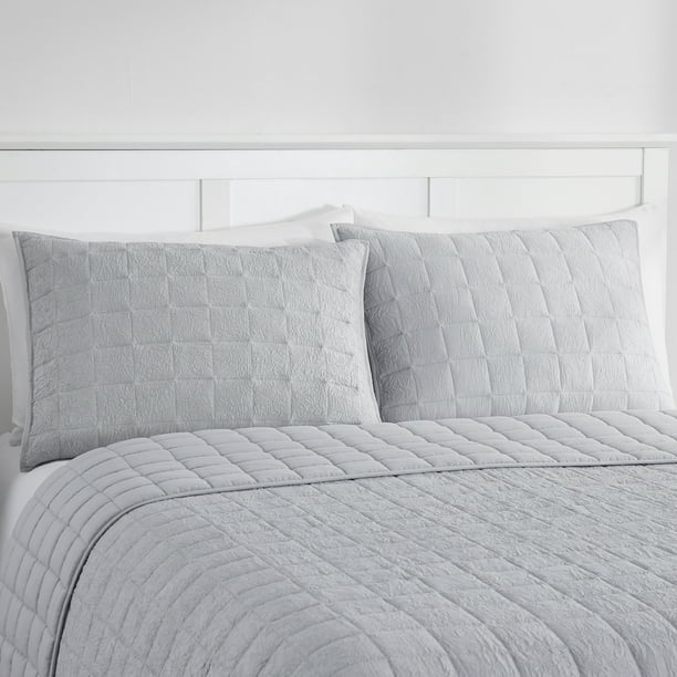 Mainstays Solid Silver Crinkle Box Soft Wash Pillow Shams, King (2