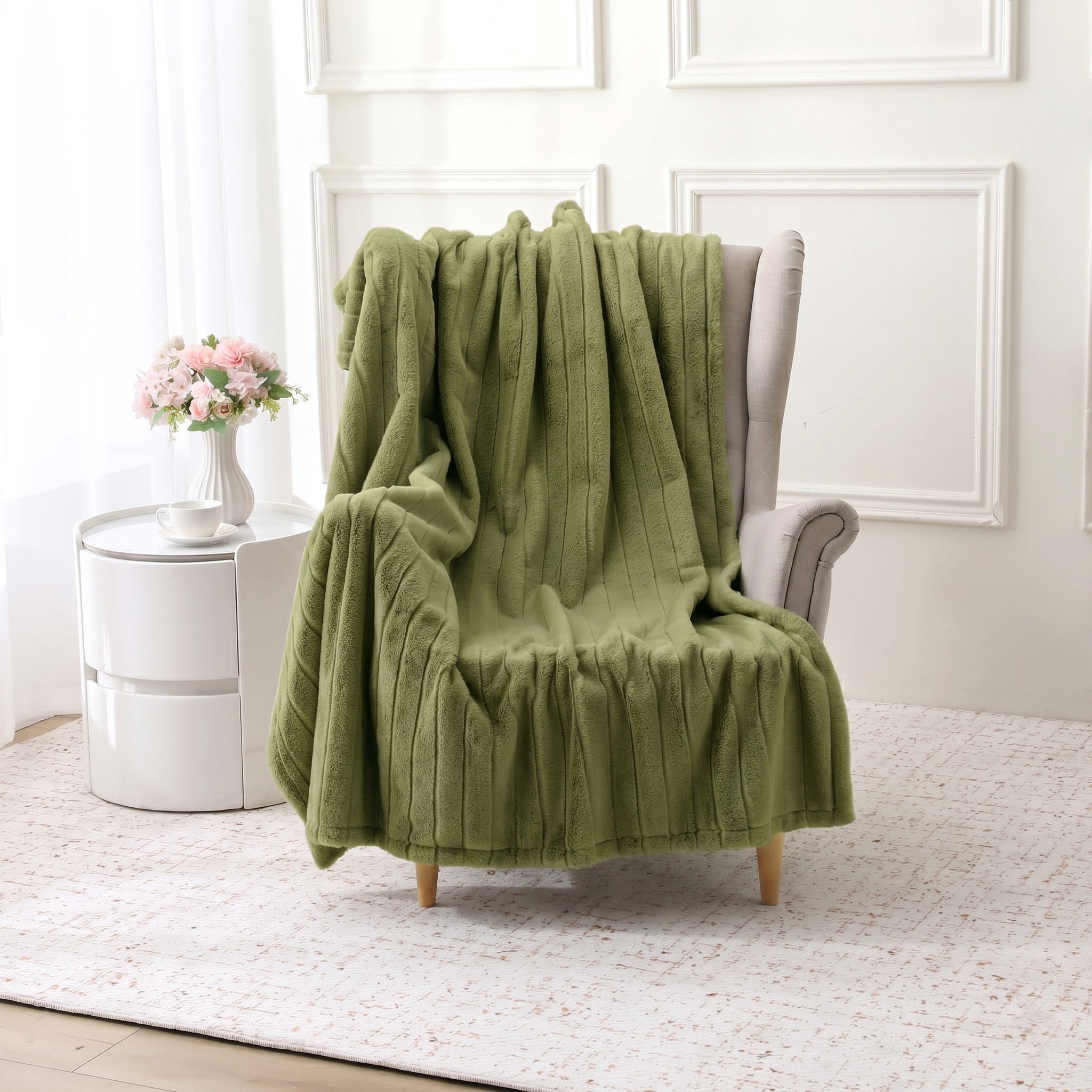 Mainstays Stripe Faux Fur Dual Layer Throw, Green, 50"x60"