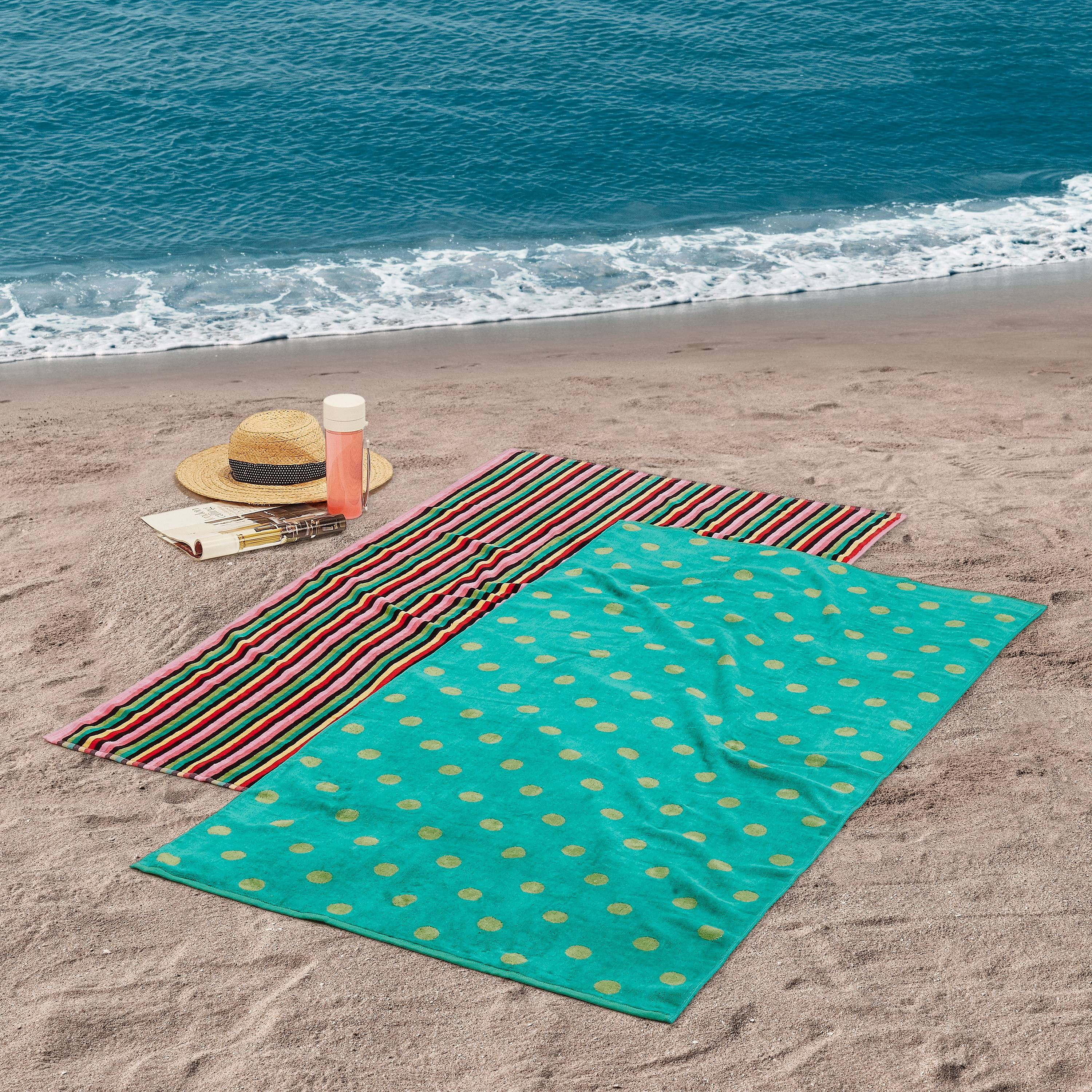 https://i5.walmartimages.com/seo/Mainstays-Stripe-and-Polka-Dot-Reversible-Cotton-Beach-Towel-2-Pack_48bd1c69-6b1b-4433-bded-0f5b15eaf2d4_6.c15d73bdc73e7ff13a682ae67b030e89.jpeg