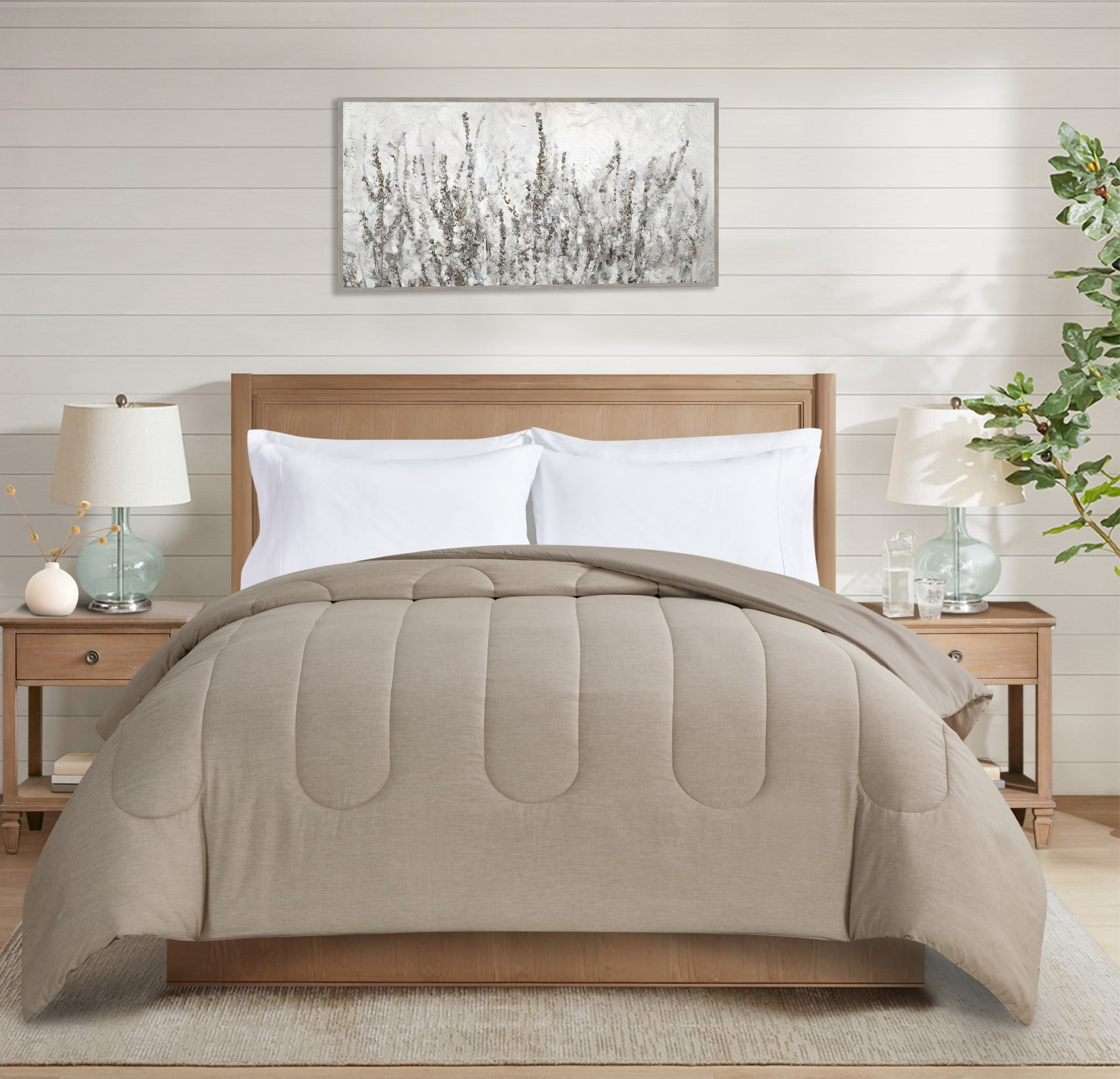 Mainstays Super Soft Microfiber Reversible Comforter, Full/Queen, Tan, 1 Piece