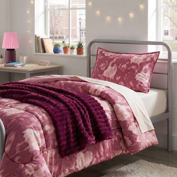 Mainstays Blurred Rose 2-Piece Pink Comforter Set, Twin/Twin XL