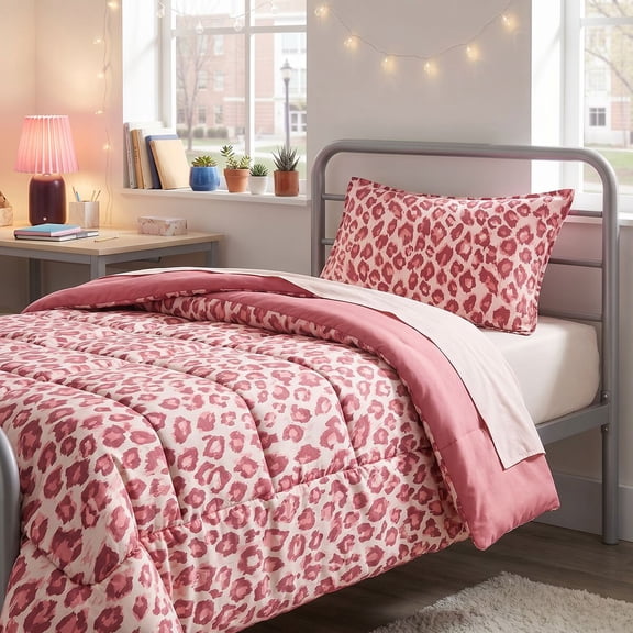 Mainstays Leopard Print 2-Piece Pink Comforter Set, Twin/Twin XL