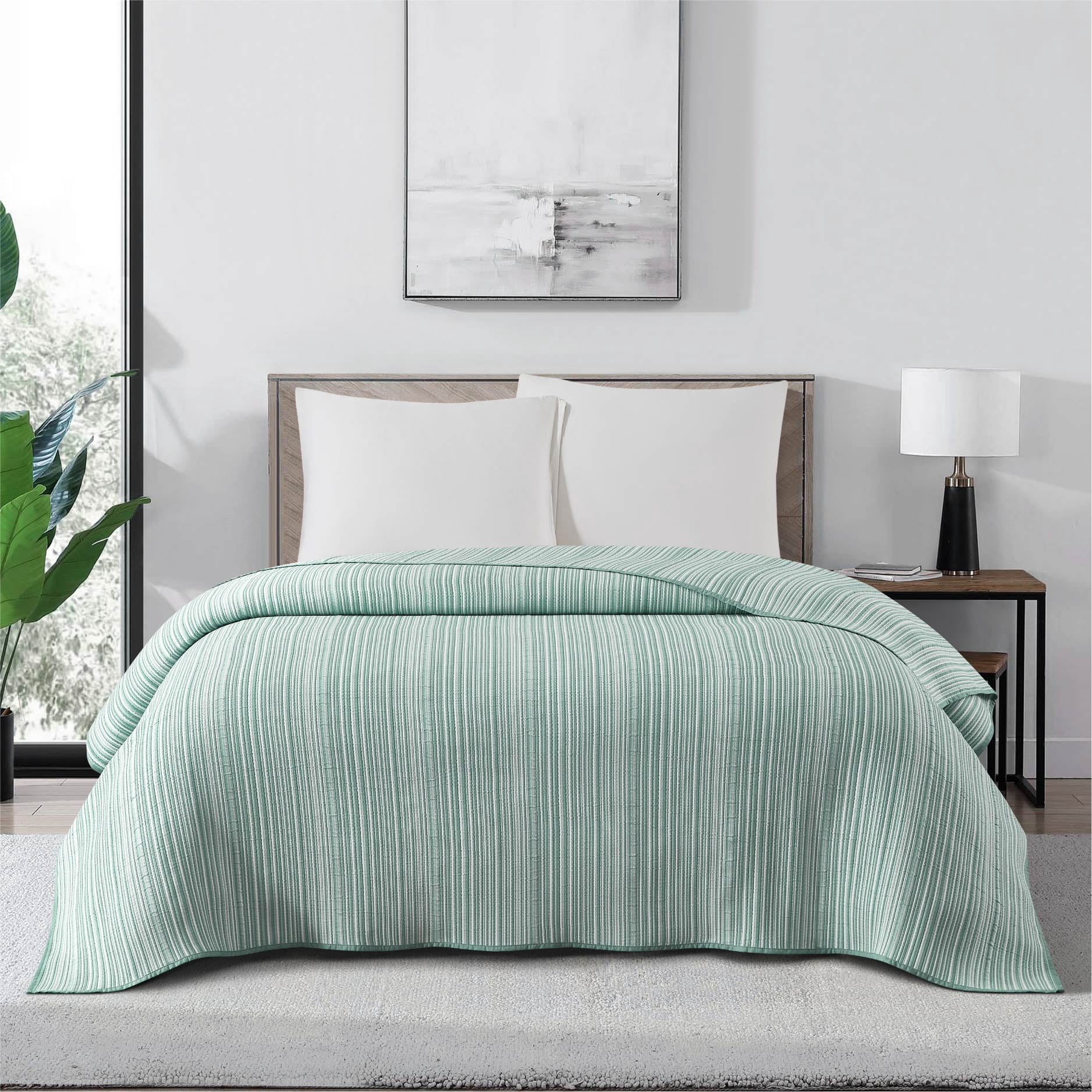 Mainstays Essentials King Stripe Quilt, Green Coverlet, Lightweight & Reversible Bedding