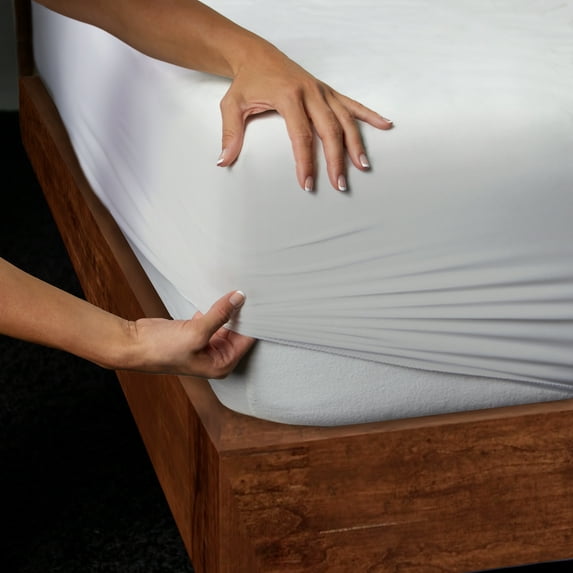 Mainstays Waterproof EVA Fitted Mattress Protector, Twin