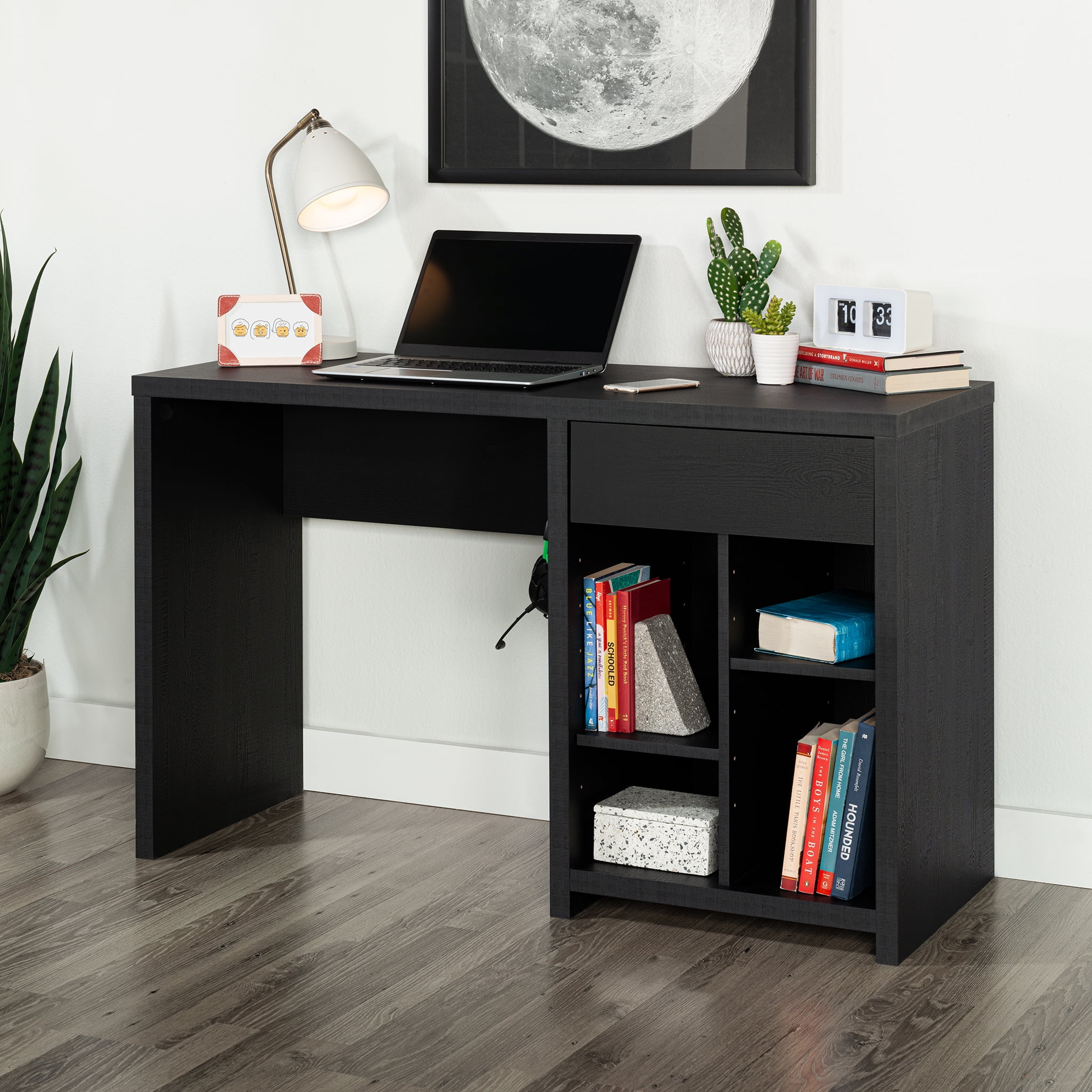 Mainstays Westley Adjustable Shelf Desk with Gaming Headphone Hook and Cable Management, Black Finish