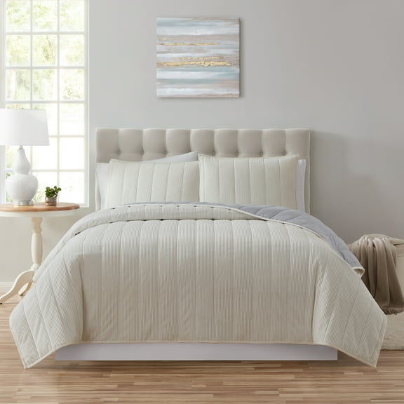Mainstays Corduroy Quilt, King, White, Reversible Bedding