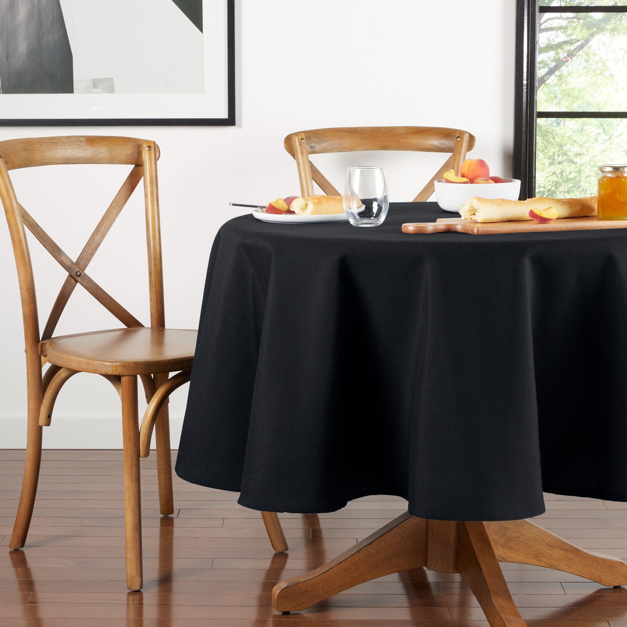Mainstays Yale Fabric Tablecloth, Black, 70 in Round