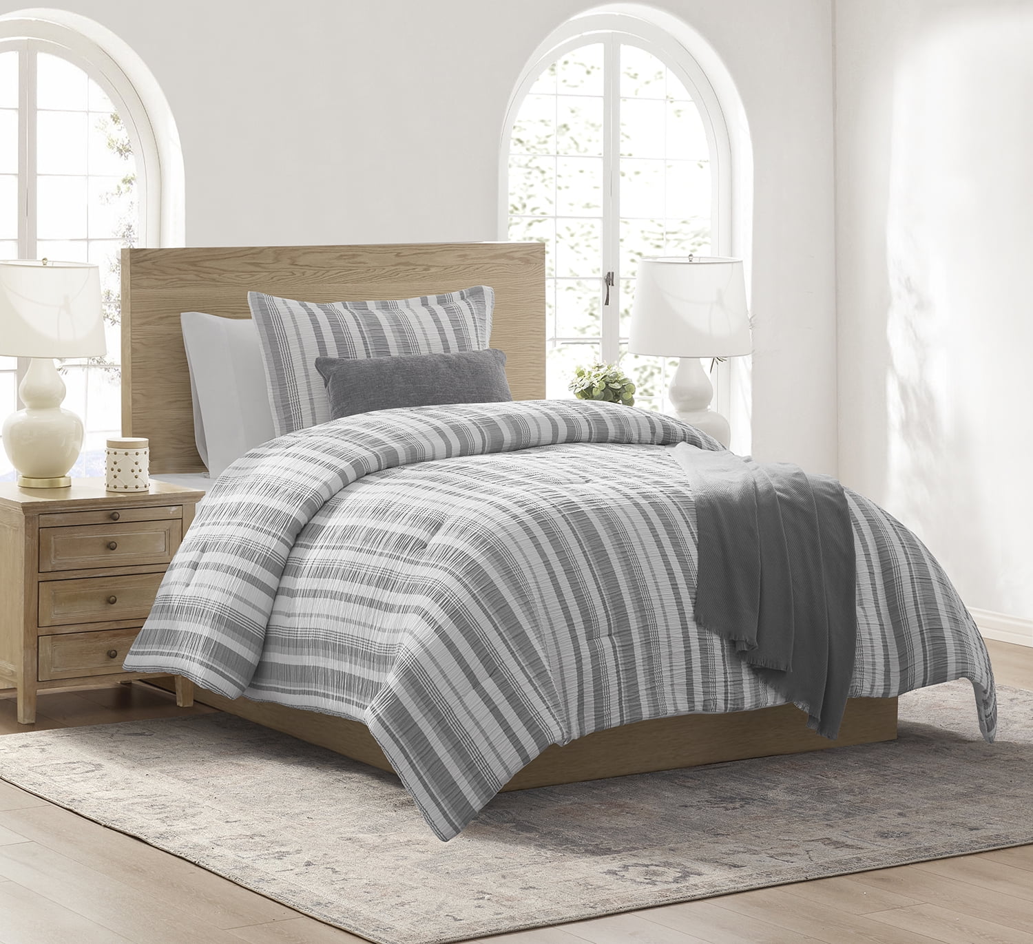 Mainstays Yarn Dyed Stripe 4-Piece Grey Comforter Set, Twin/Twin