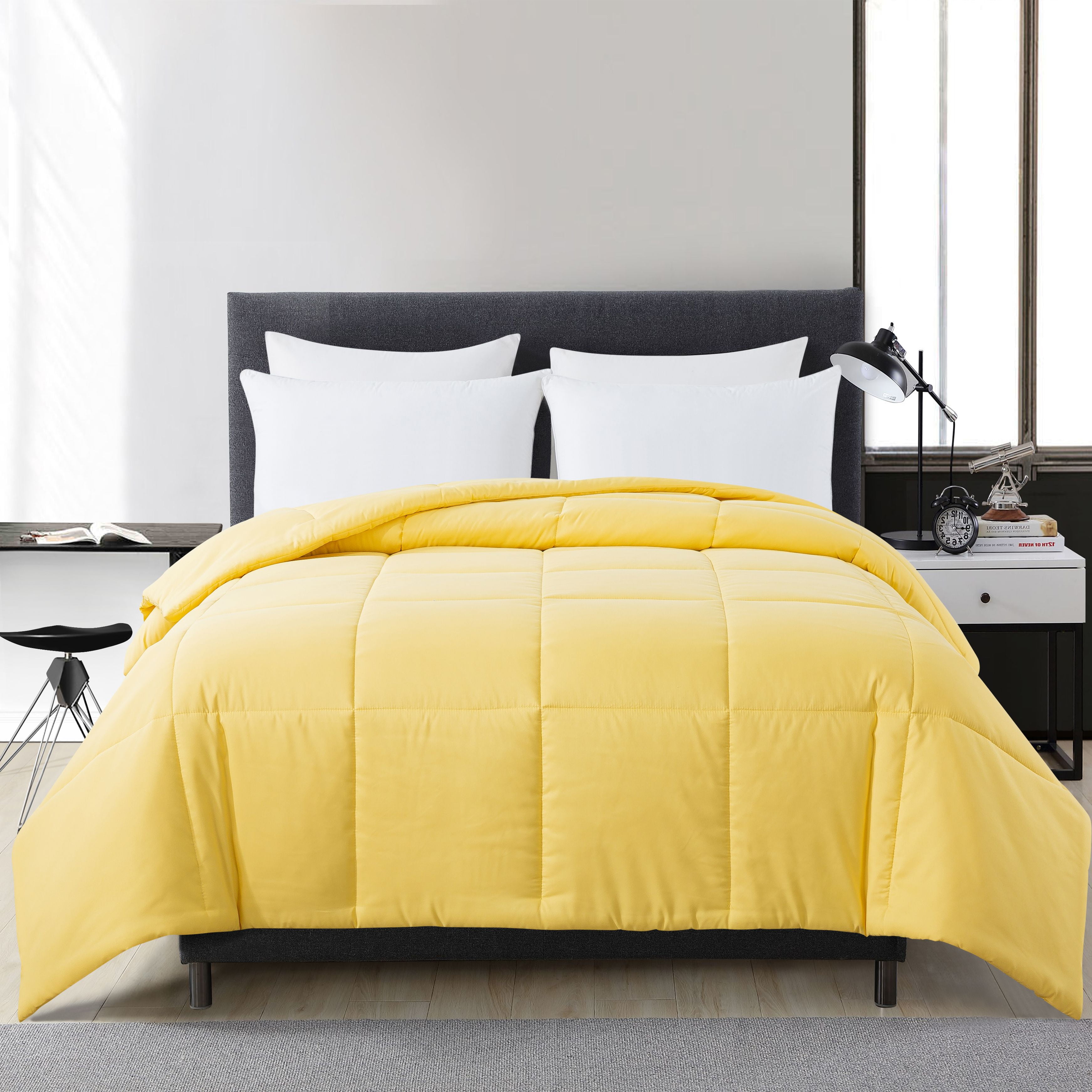 Mainstays Yellow Solid Print Hypoallergenic Down Alternative Comforter, King, Adult, Unisex