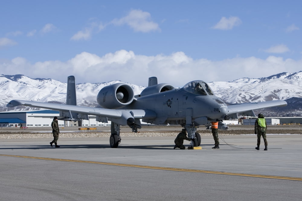 Maintenance crews perform end of runway checks on an A-10 Thunderbolt Canvas Art - HIGH-G ProductionsStocktrek Images (36 x 24)