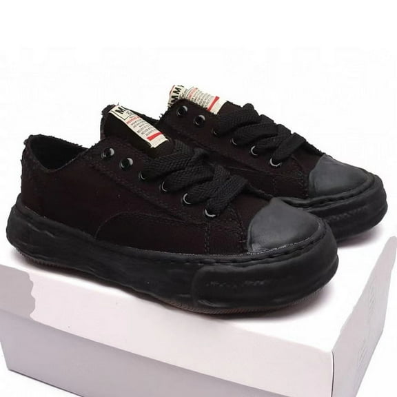 Maison MIHARA YASUHIRO low-top lace-up sneakers