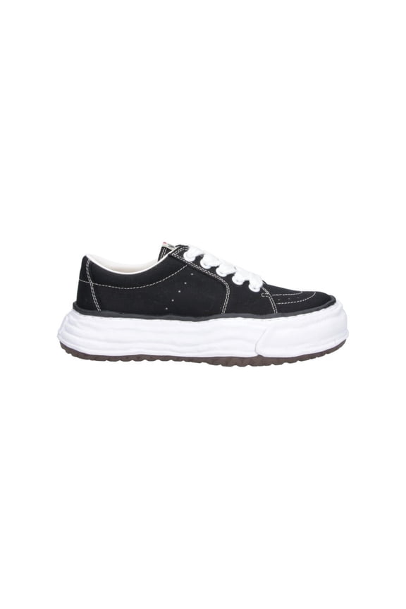 Yasuhiro Black Eric Contrasting Stitching Low-Top Sneakers Black (Men's)