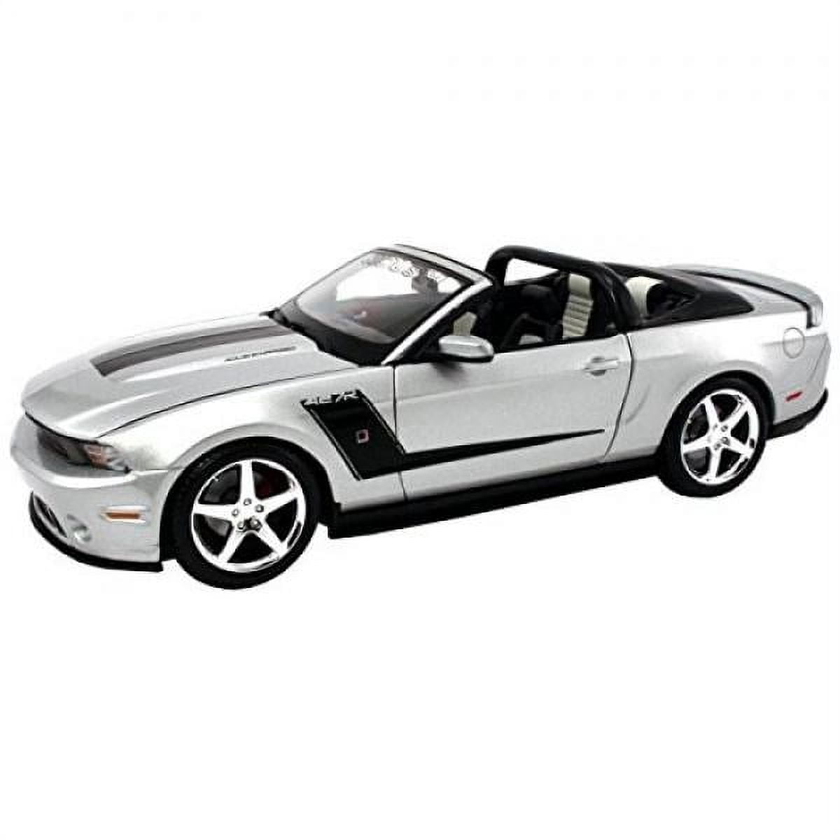 Maisto 1:18 Scale 2010 Roush 427R Ford Mustang Diecast
