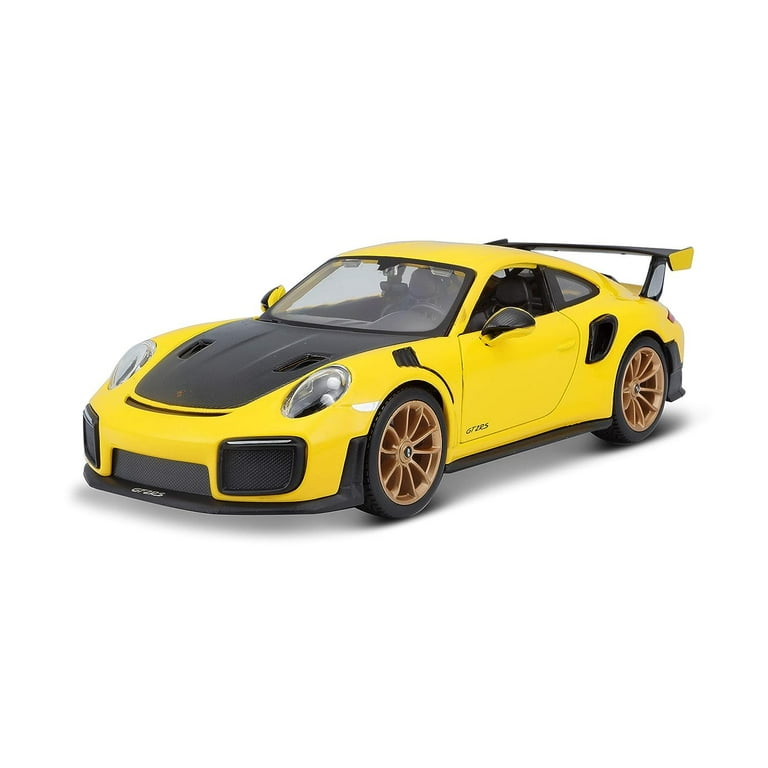 Maisto Die-Cast Toy Car: 1:24 2018 Porsche 911 GT2 RS Detailed