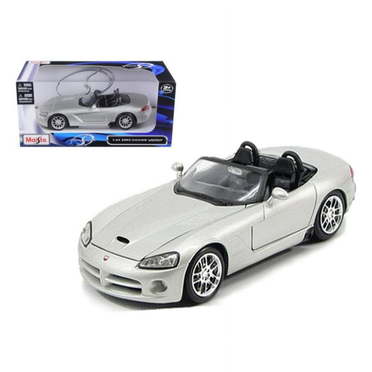 Maisto 1:24 Scale 2003 Dodge Viper SRT/10 Black Diecast