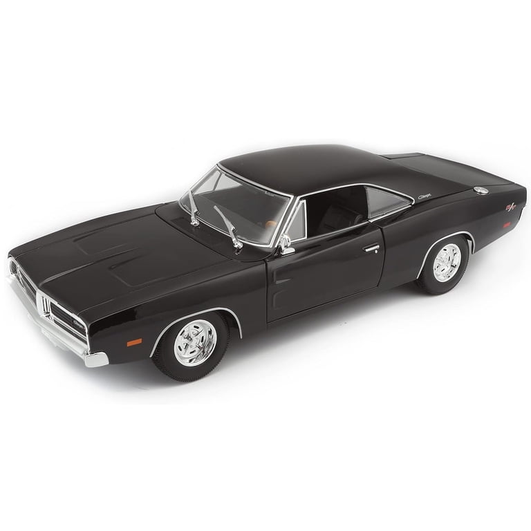 Maisto 1969 Dodge Charger R/T Black Diecast Toy Car, 1:18 Special