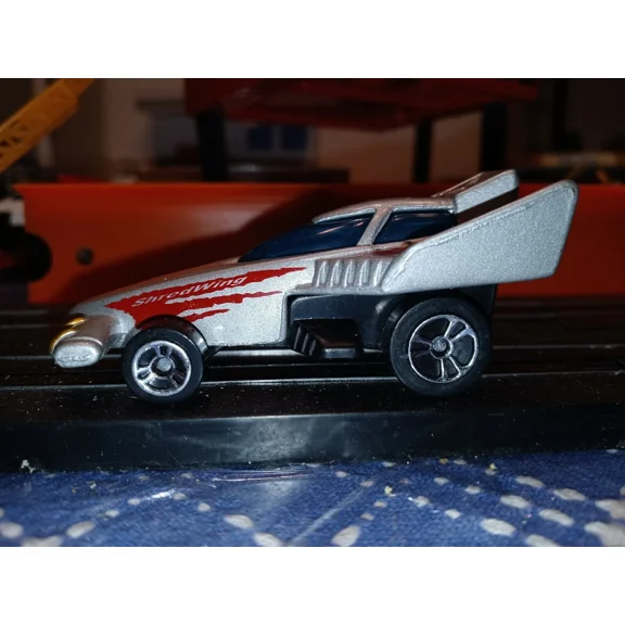 Maisto Silver ShredWing Fighter Jet Car Diecast Toy