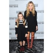 Maisy Stella, Lennon Stella At Arrivals For Yma Fashion Scholarship Fund Geoffrey Beene National Scholarship Awards Dinner, Marriott Marquis Time Square, New York, Ny January 12, 2016. Photo By