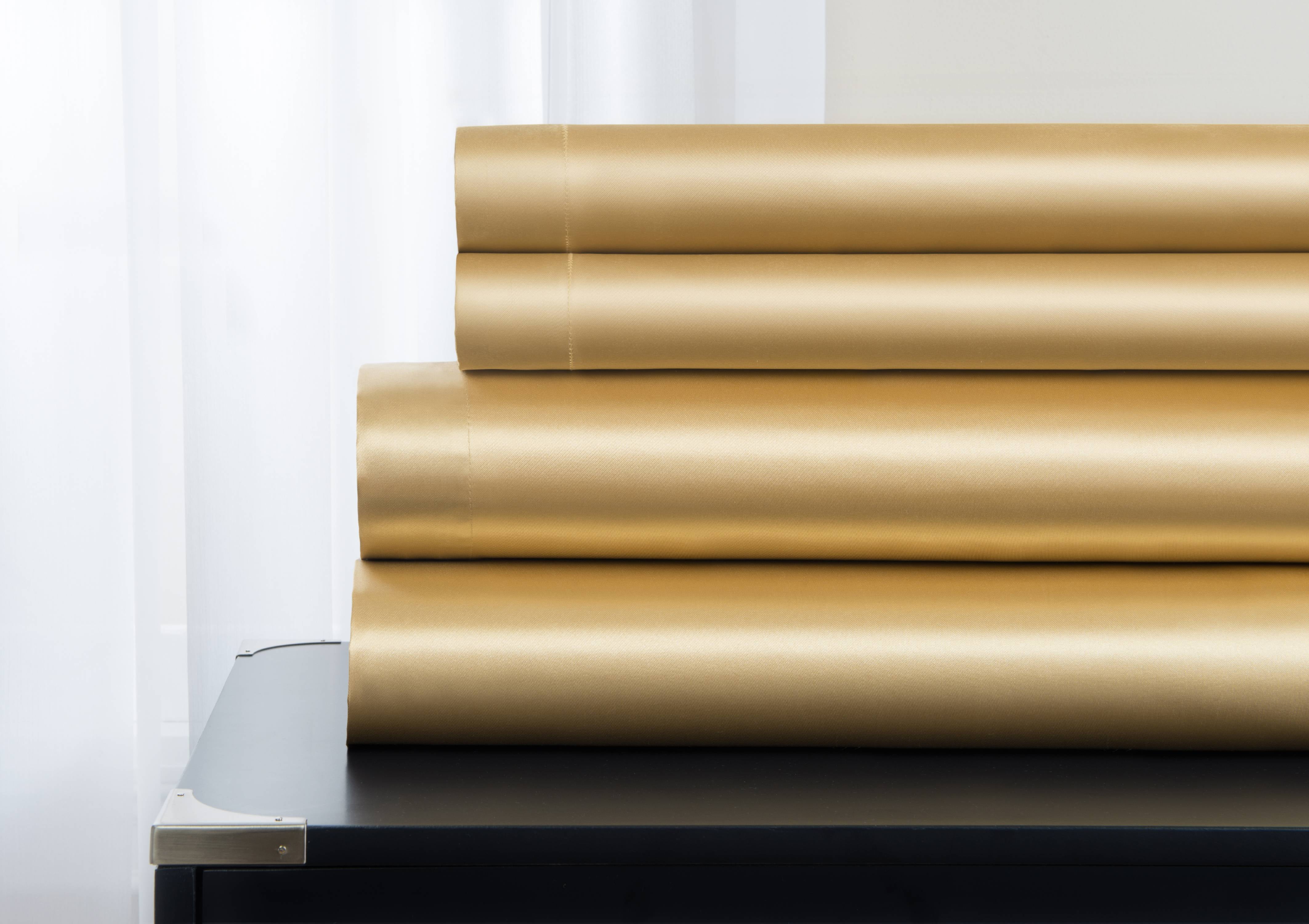 Gold Full Size Luxurious Satin Polyester Sheet Set