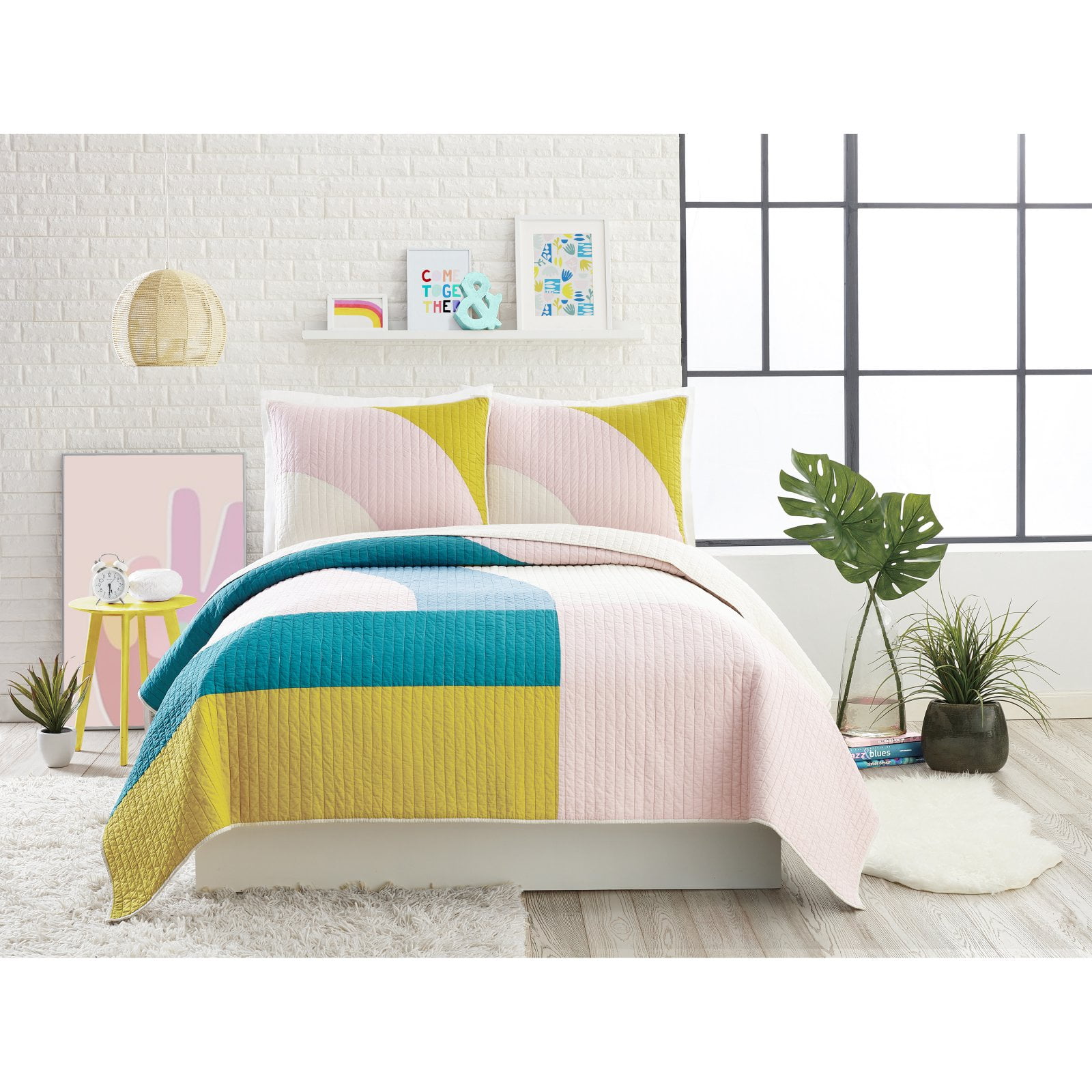 Modshapes Pink and Teal Organic Cotton Full Quilt Set