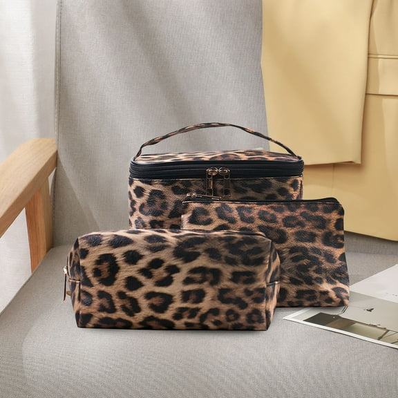 Large Capacity Cosmetic Bag Makeup Organizer Travel Bag with Compartments Portable PU Leather for Women and Girls Beauty