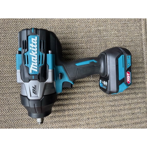 Makita 40V max XGT Brushless Cordless 4-Speed High-Torque 1/2 Inch Square Drive Impact Wrench with Friction Ring Anvil (Bare Tool)