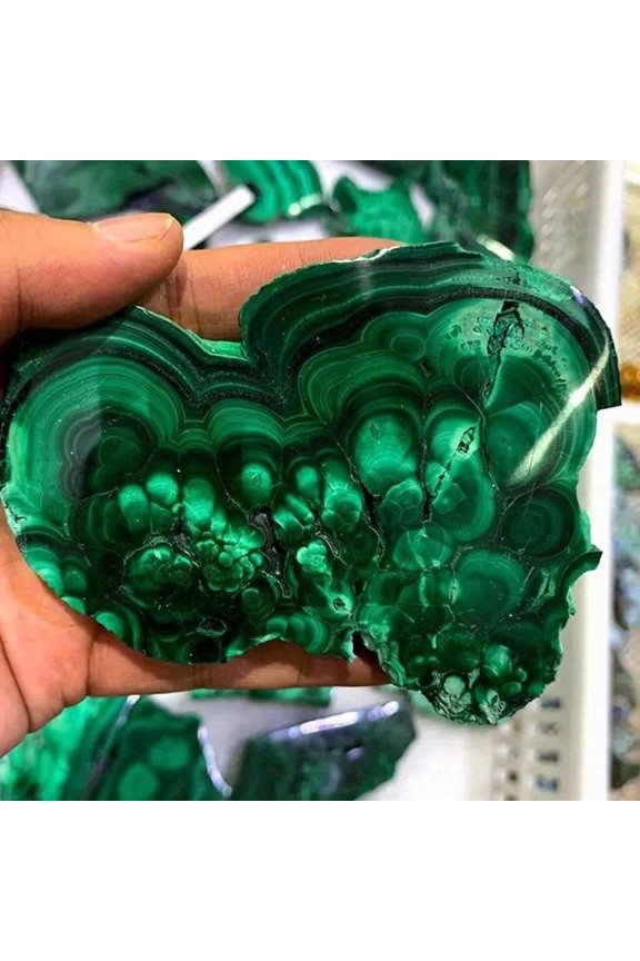 Apengshi Healing Crystal Natural Malachite Raw Stone 0.11lb Irregular Malachite Polished SlicesMeditation Yoga Outdoor Indoor Home Decoration Tank Fountain