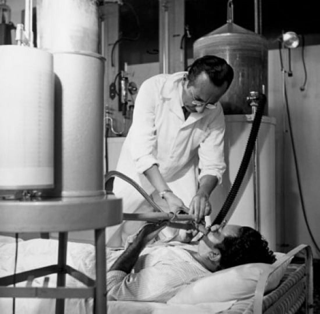 Male doctor giving treatment to a tuberculosis patient Guayaquil Ecuador Canvas Art - (18 x 24)
