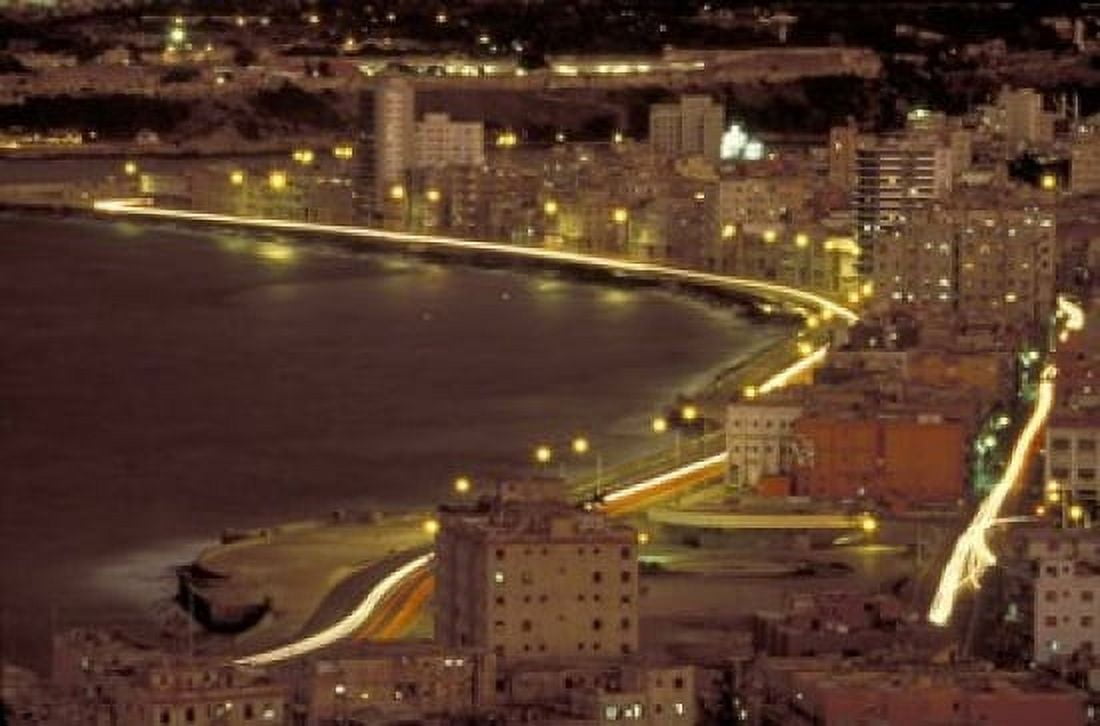 Malecon at Night Havana Cuba Canvas Art - Maresa Pryor DanitaDelimont (36 x 24)