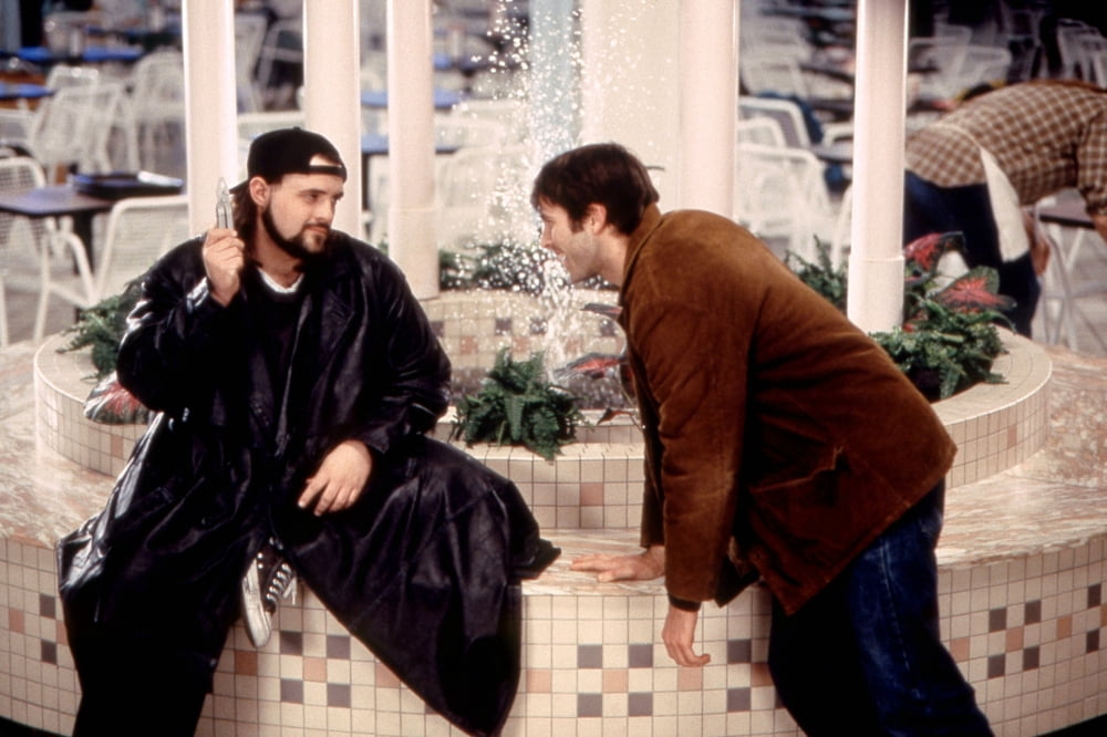 Mallrats Canvas Art - (20 x 16)