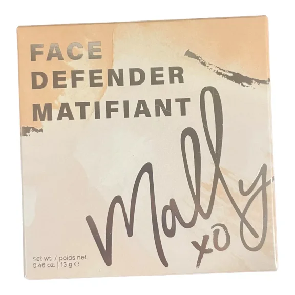 Mally XO Face Defender Matifiant .46 oz 13 g Full Size With Sponge Universal NIB