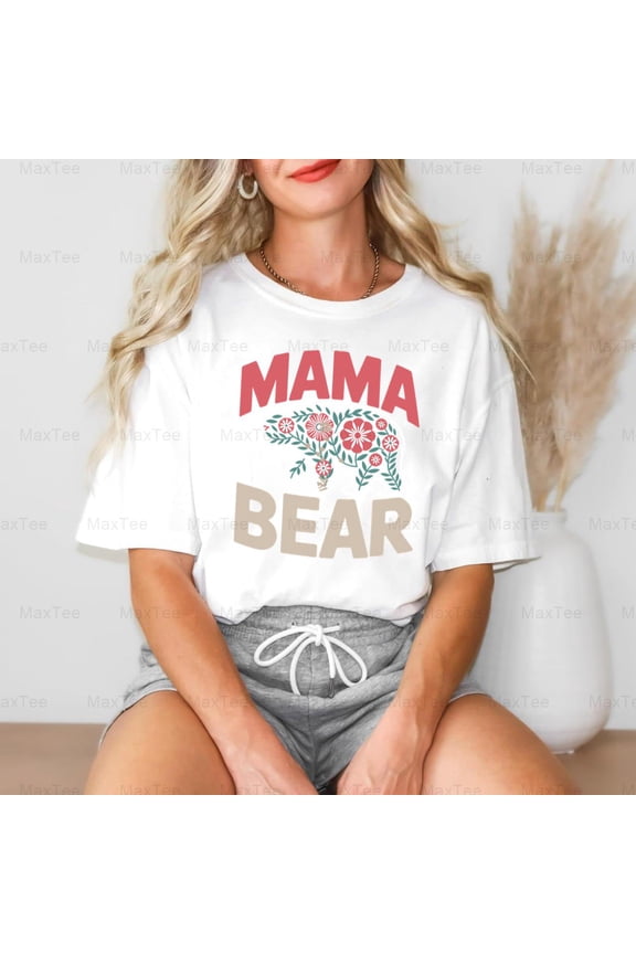 Mama Bear Grandma Bear Mother�s Day Family Matching Nickname Comfort Color T-Shirt, Up to Size 4XL