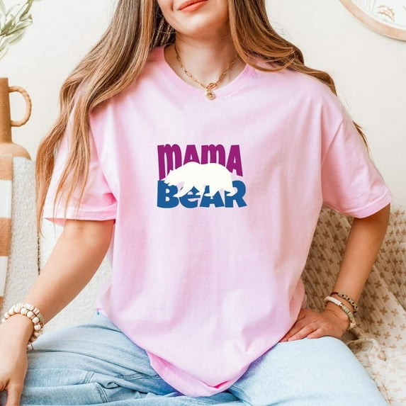 Mama Bear T-Shirt - Cozy Unisex Tee with Bear Graphic