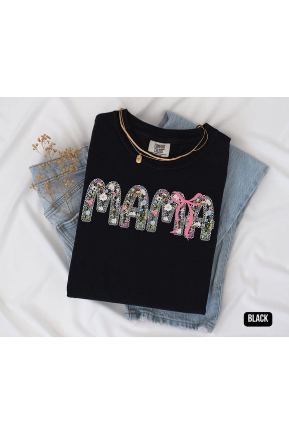 Mama Floral Lace For Moms Chinoiserie Bow Mom Minimalist Shirts T-Shirt