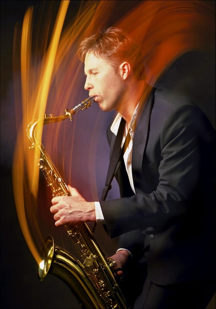 Man Playing Saxophone Canvas Art - Darren Greenwood Design Pics (11 x 16)