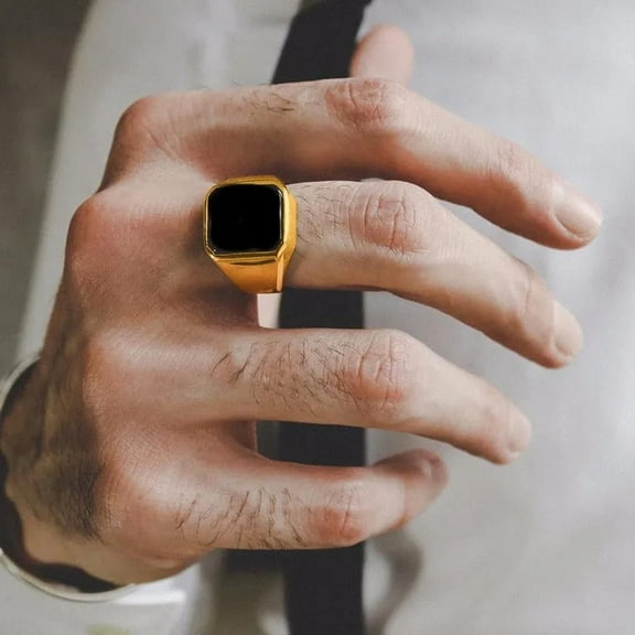 Man Ring Black Carnelian Signet Rings 14K Yellow Gold Square Pinky Rings Gents Wealth And Rich Status Jewelry