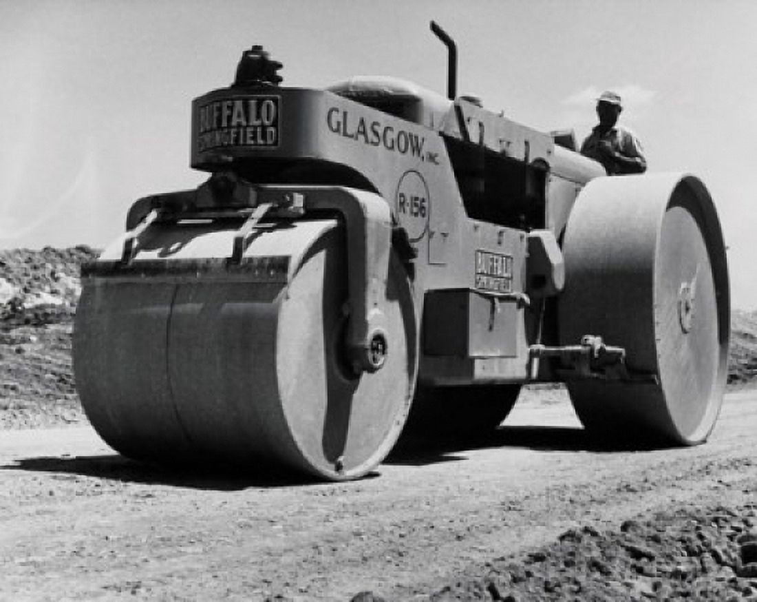 Man driving a steamroller Canvas Art - (24 x 36)