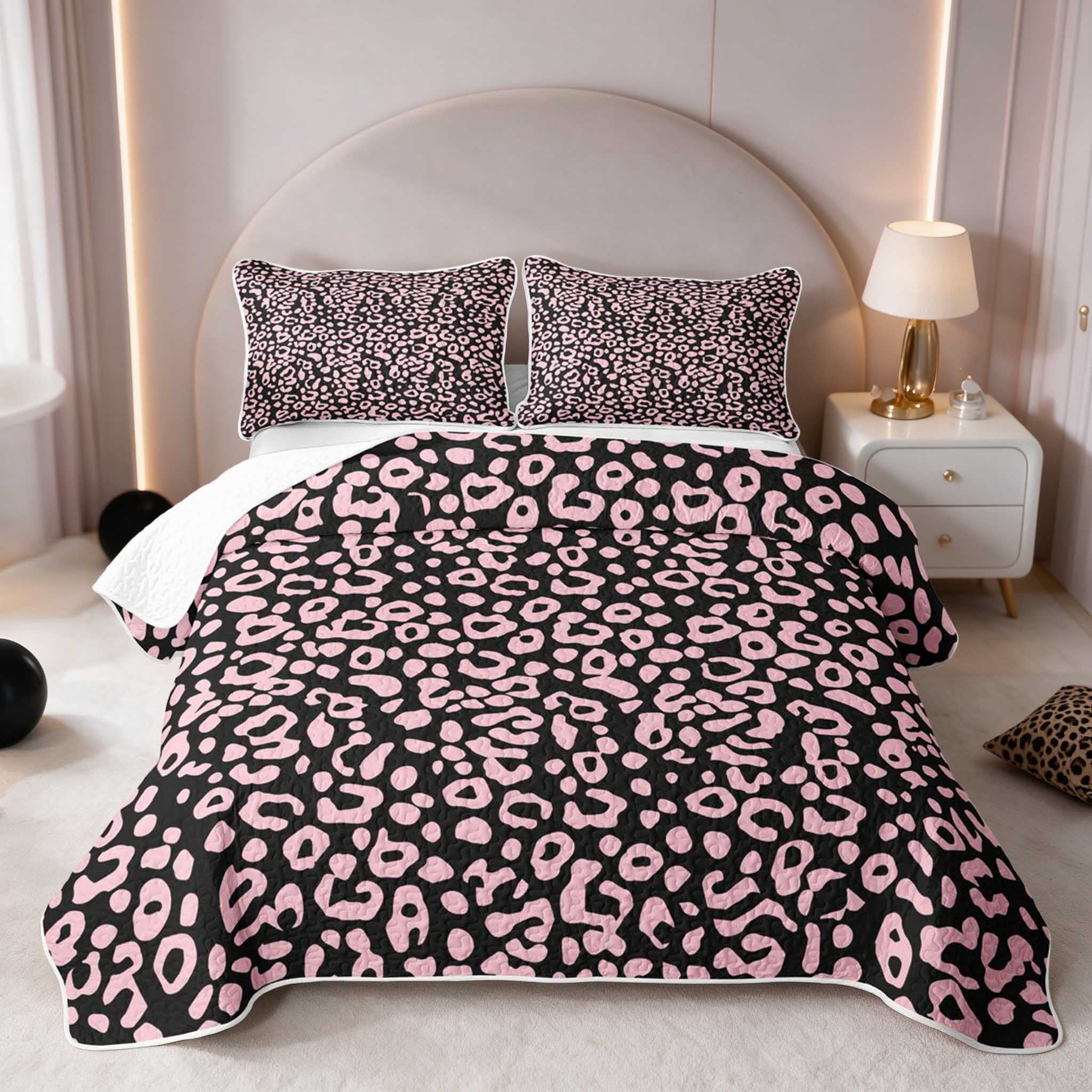 Manfei Reverse Leopard Quilt Full, Black White Speckle Full Bedspread ...