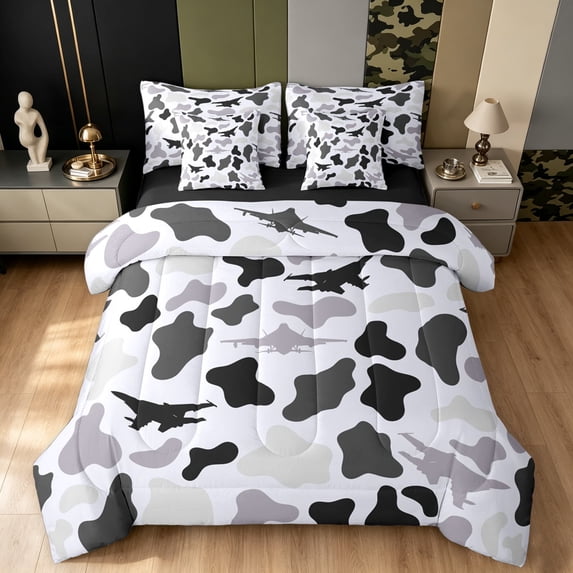 Manfei Rustic Aircraft King Bedding, Old Fashion Camo King Bed in a Bag, Sage Green, Black Reversible, 7 Pieces