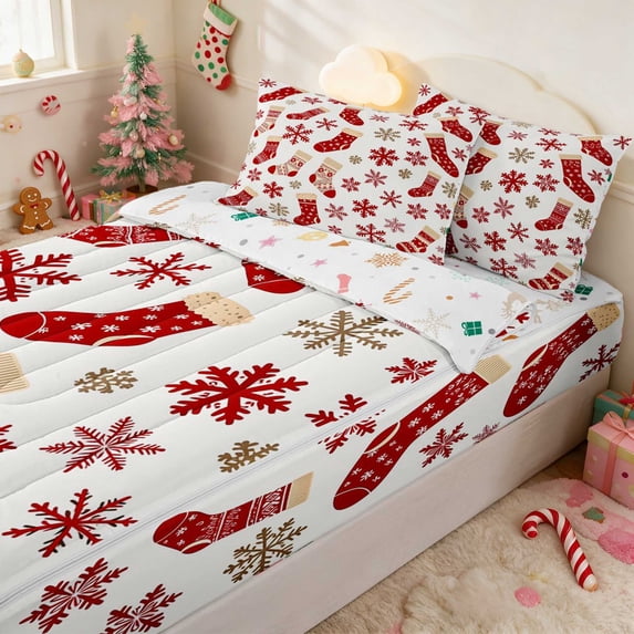 Manfei Stocking Holiday Full Comforter Set with Fitted Sheet and 2 Pillowcases, Olive Cream