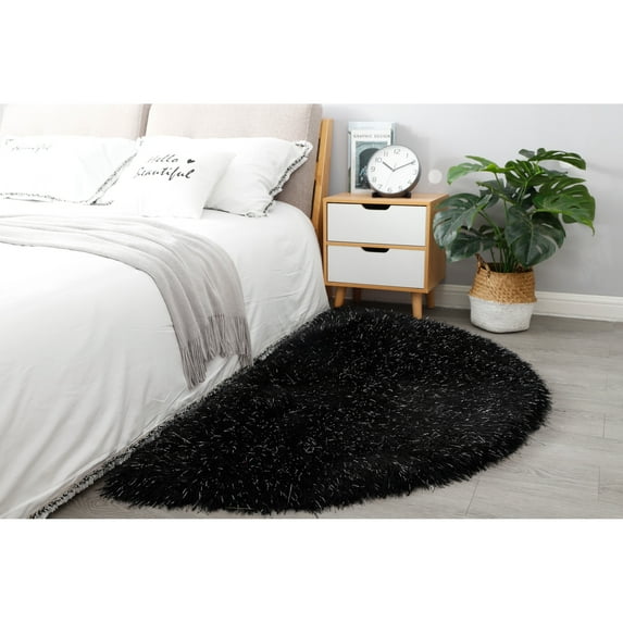 Manhattan Polyester Half Moon Area Rug, 2.5' x 4.5' - 2'5'' X 4'5'' Black Black