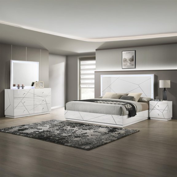 Manhattan Queen 4-Piece Set including Lacquer & LED Lighting with Wood in White